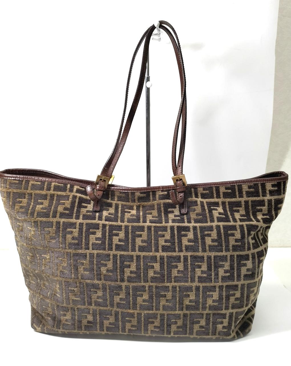 ショルダー反りあり