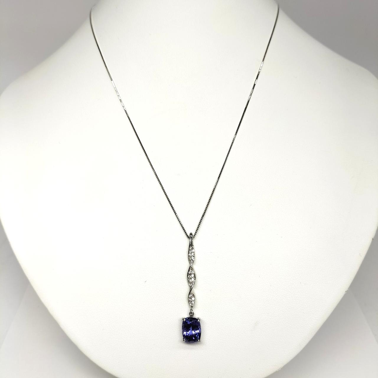 長さ調整可能。最長45cm