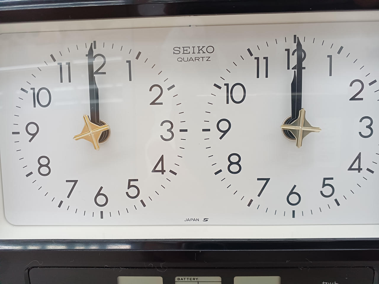 大幅値下げ9800円→8200円】 SEIKO 対局時計 QZ569K - メルカリ