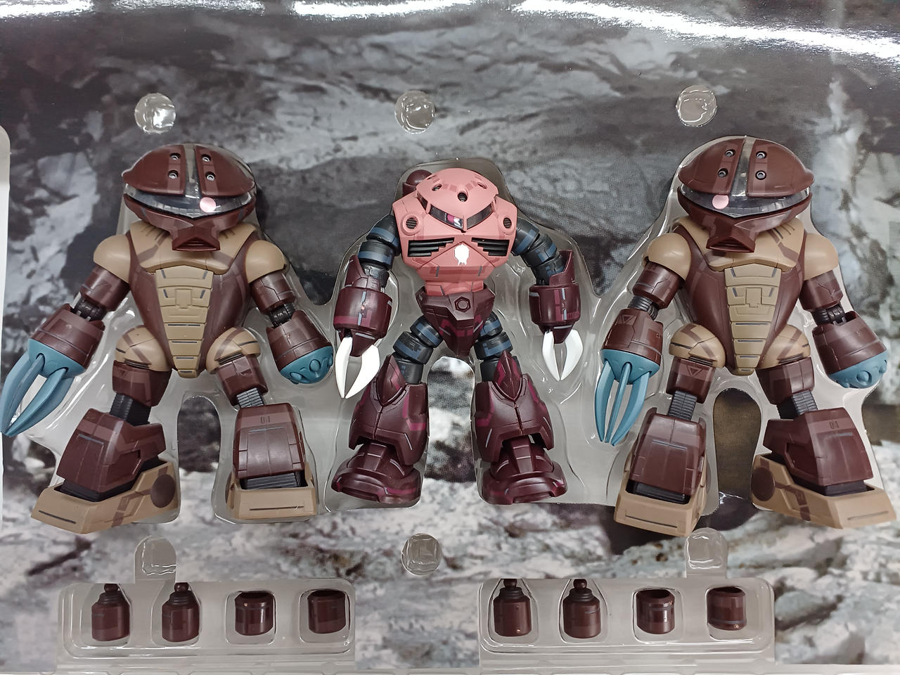 バンダイ(BANDAI)|ジャブロー潜入セット|HARDOFFオフモール