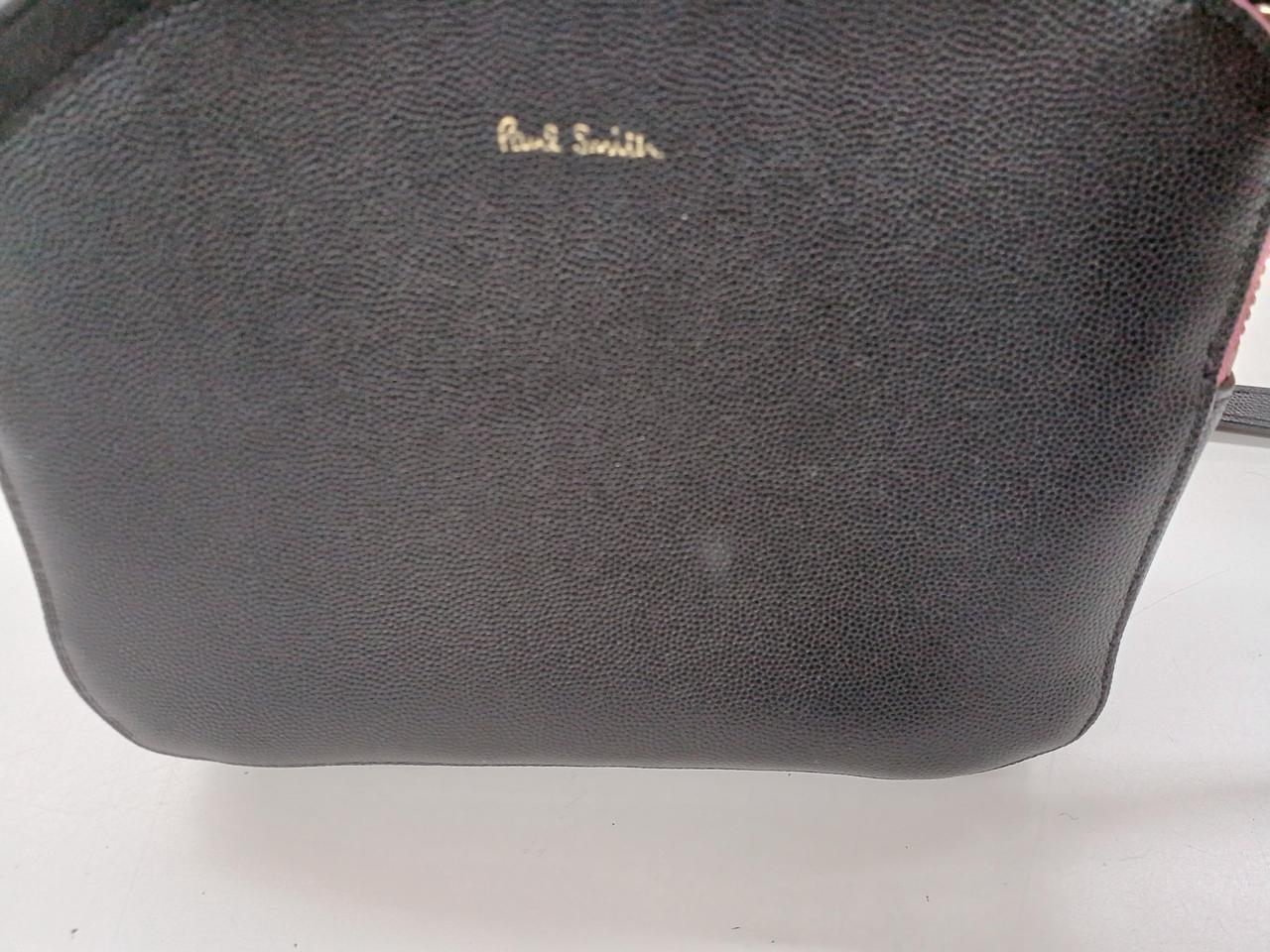 シミがあります。