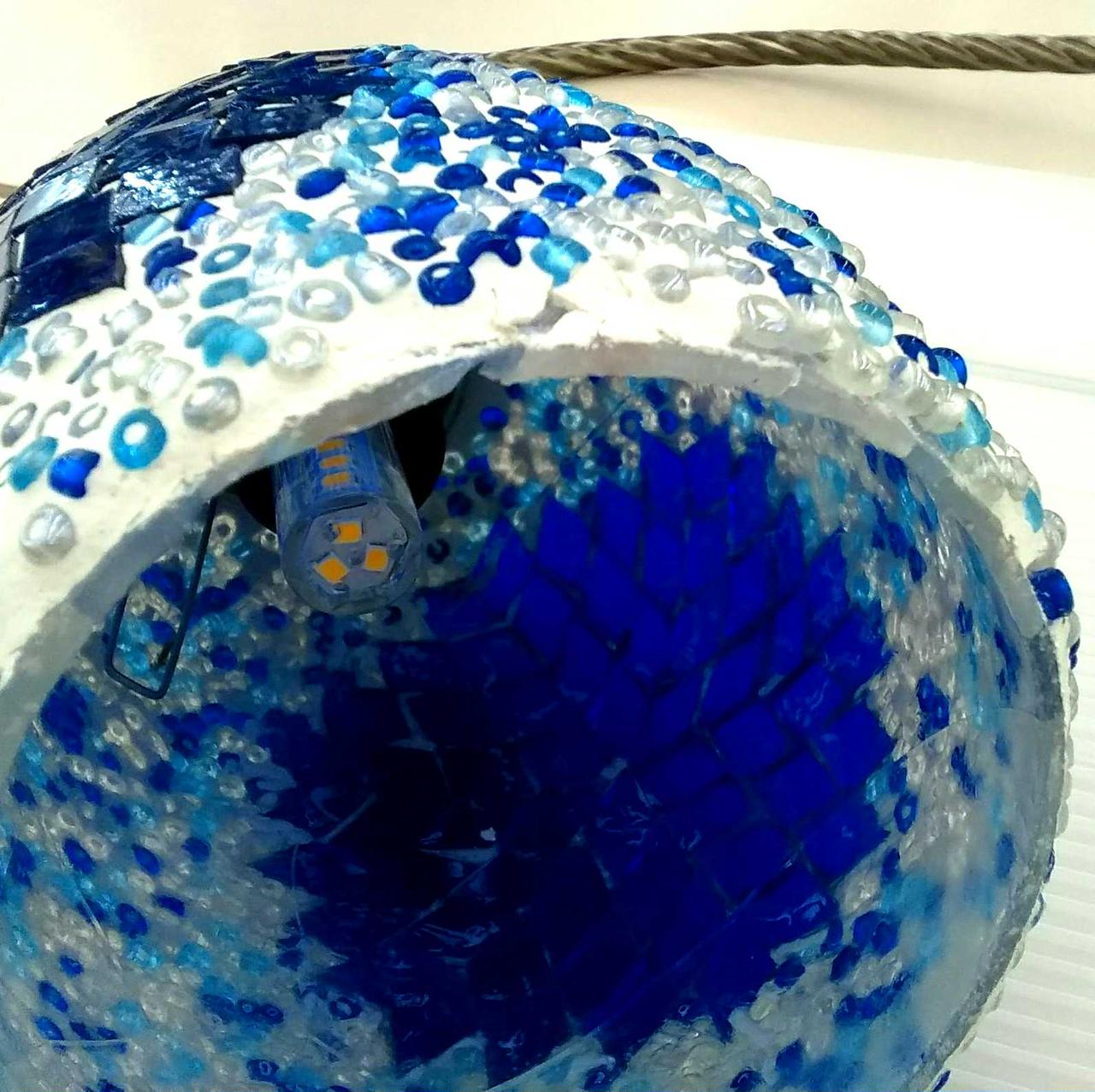 シェード縁欠けあり