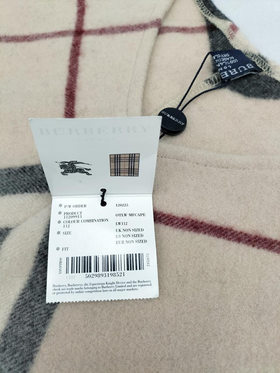 BURBERRY 型番：チェック柄 ポンチョ