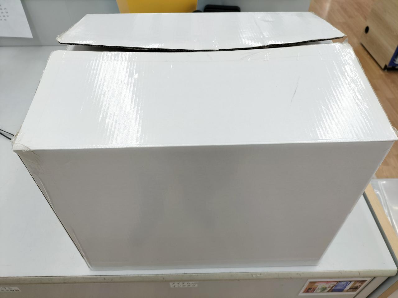 箱ダメージあり