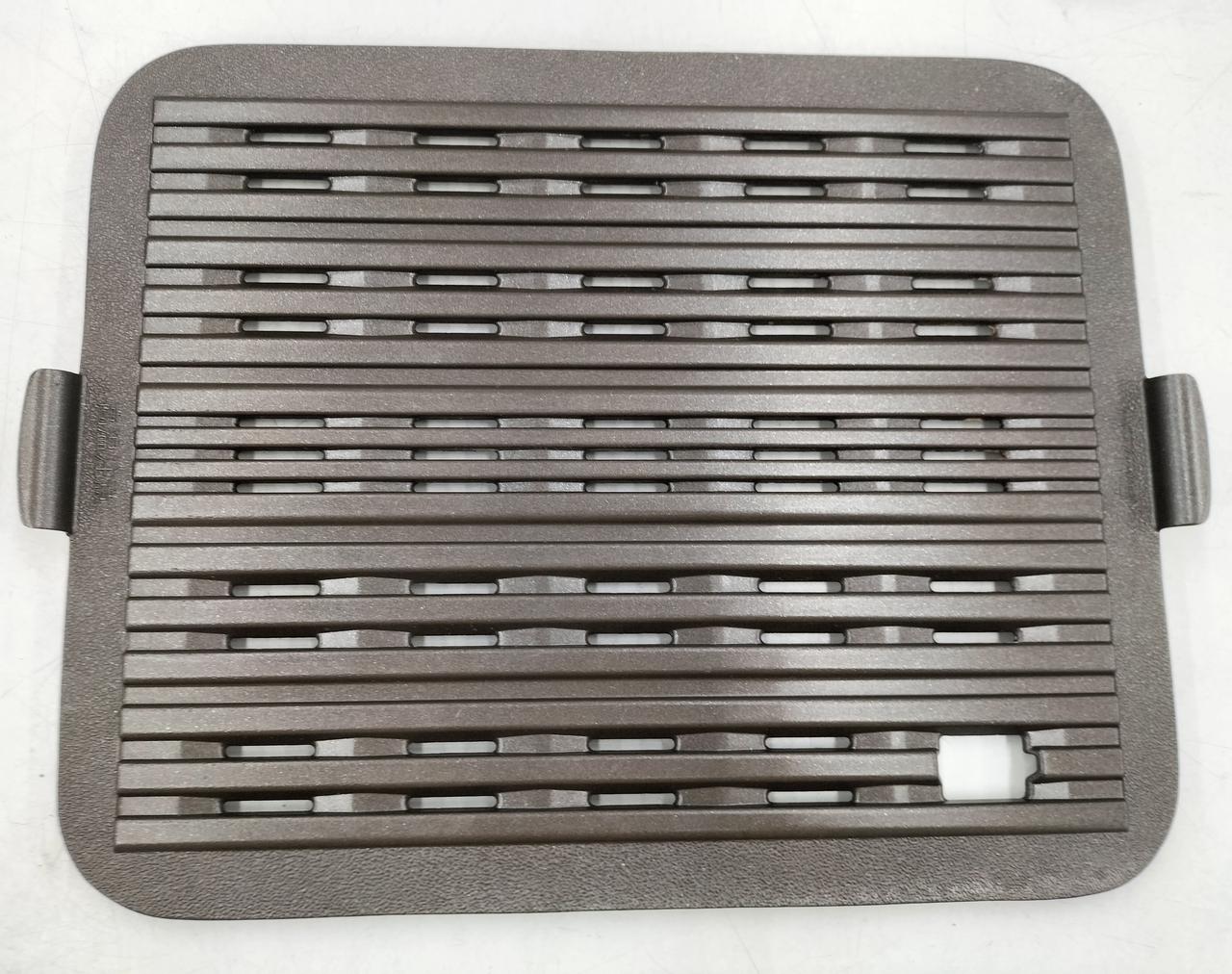 穴あき波形プレート