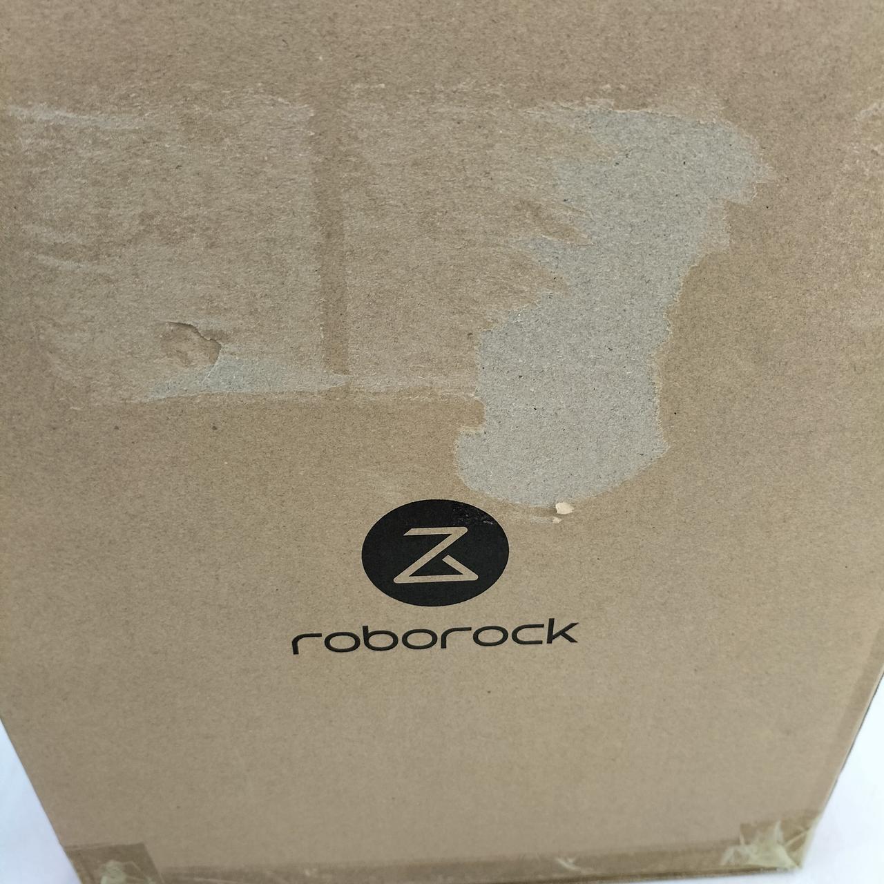 シール剥がし跡あり