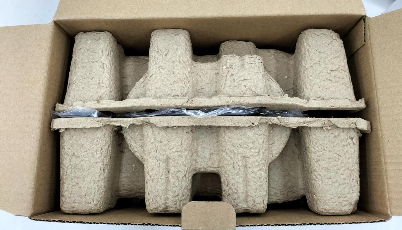 開封時(緩衝材あり)