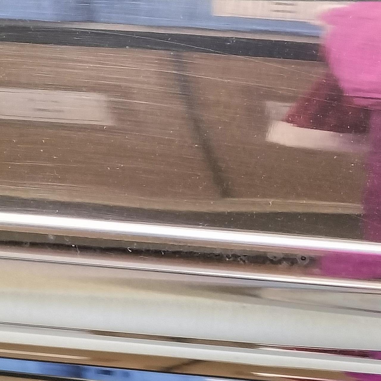 反射板細かい傷、くすみ、汚れあり