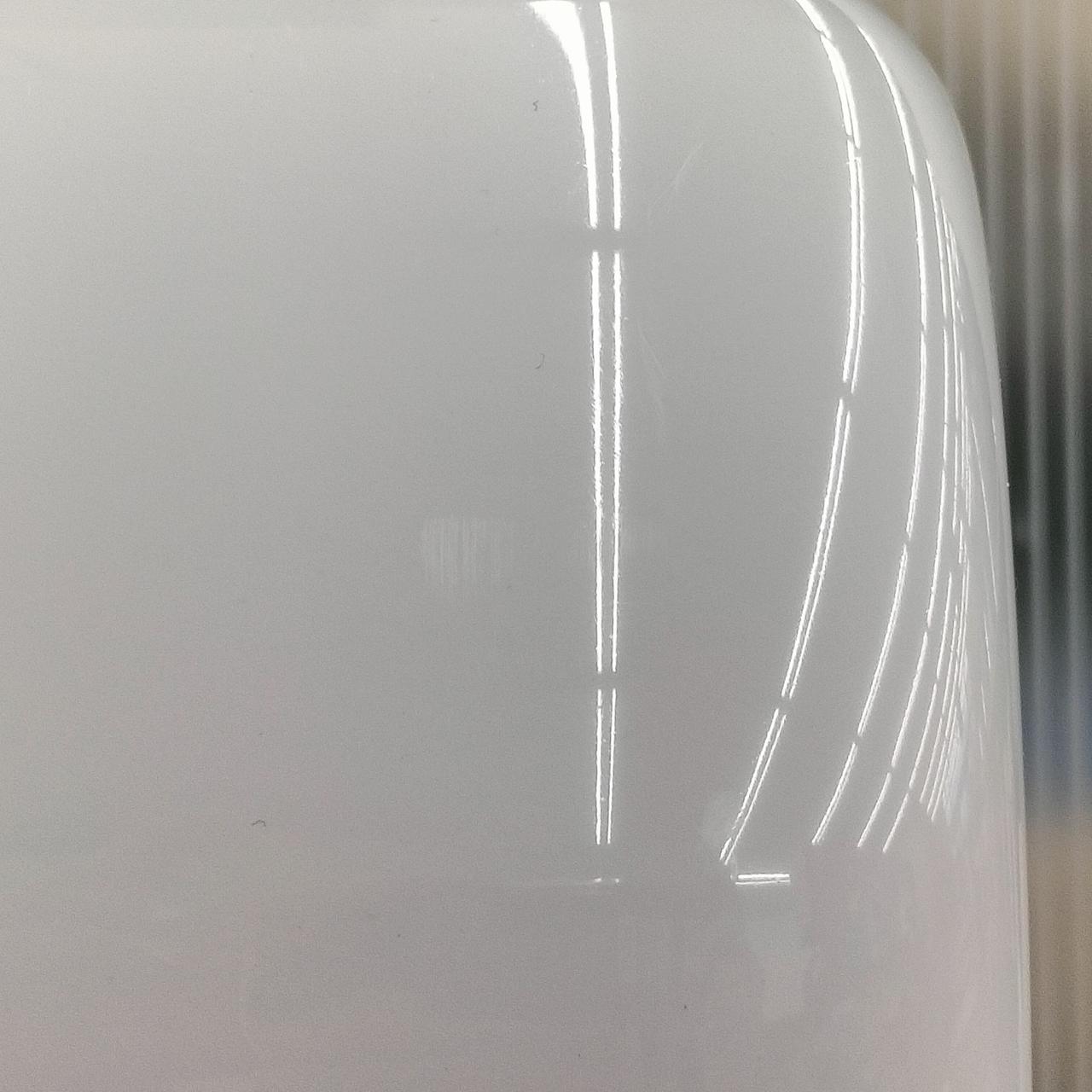 本体上部傷あり