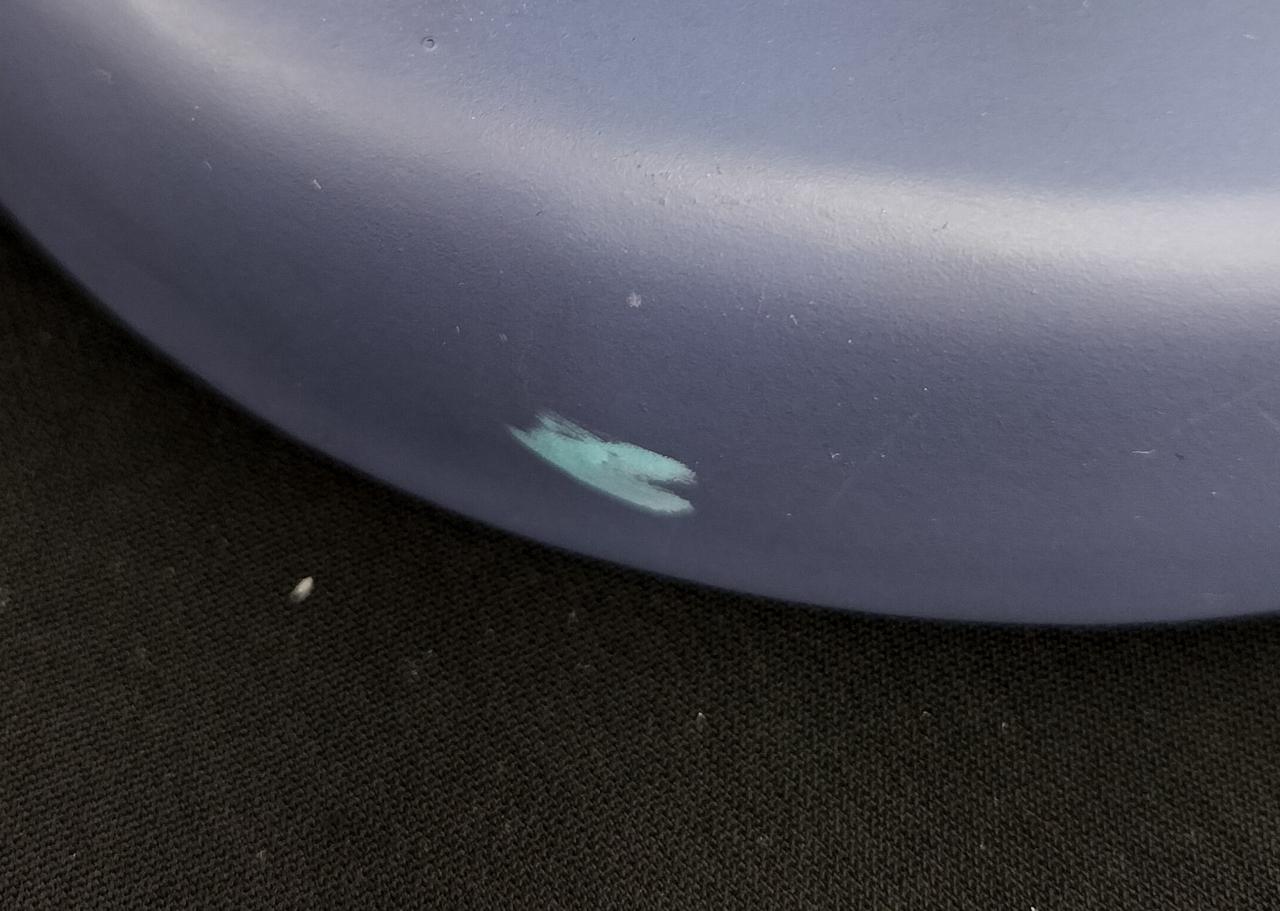 台部分に汚れあり