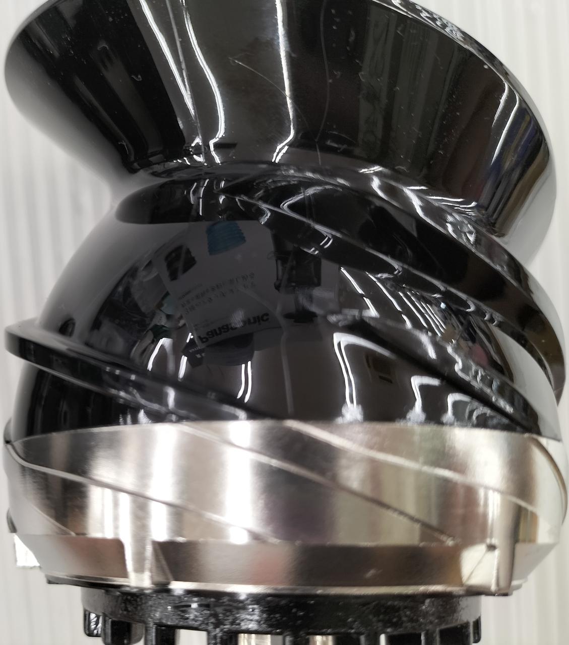 スクリュー 傷あり