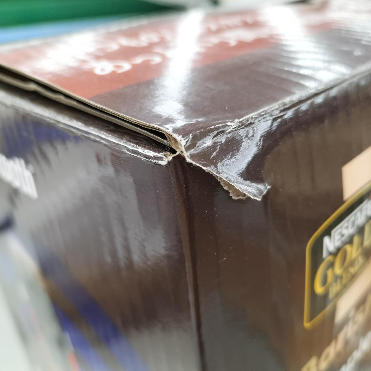 箱ダメージ、汚れあり