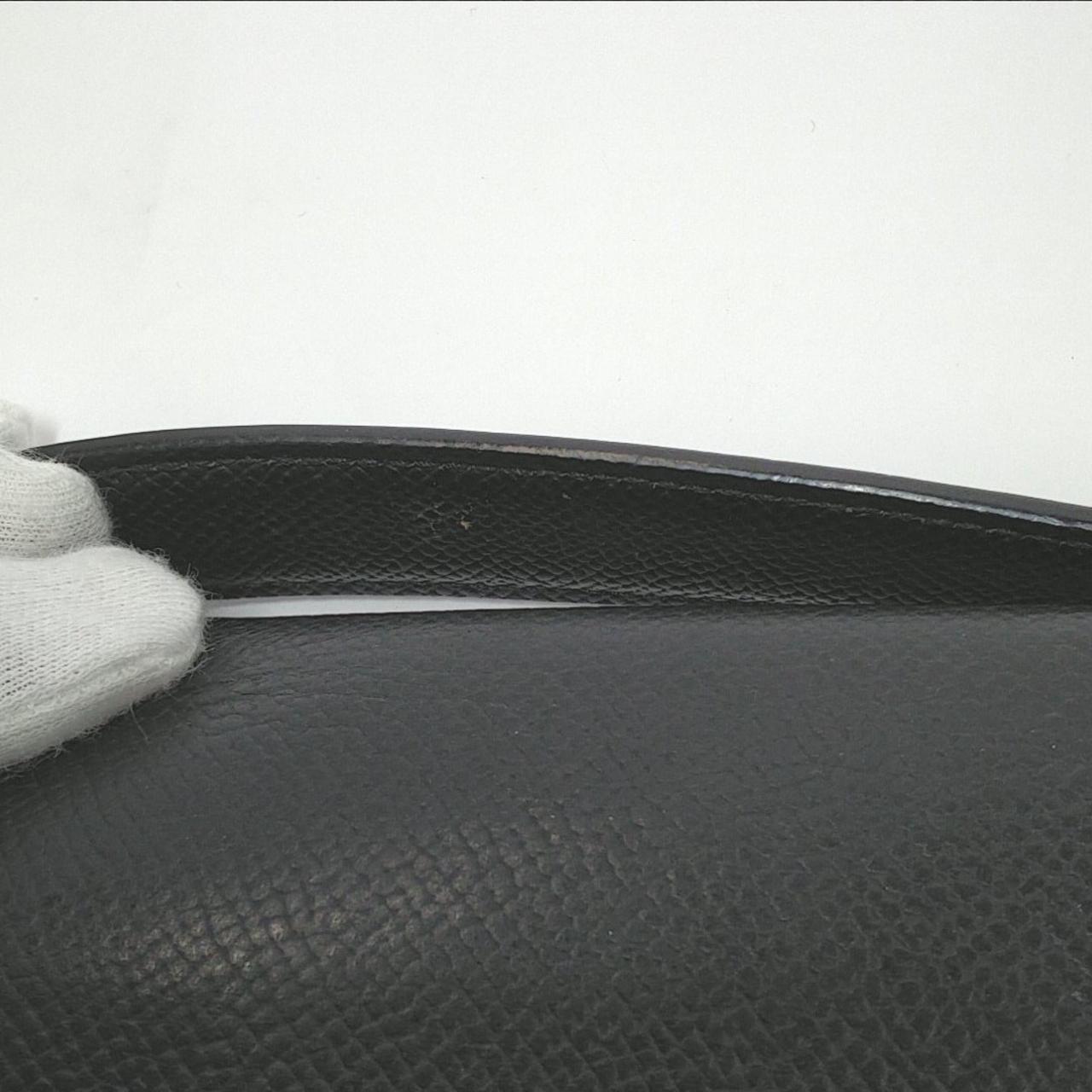 内側に少し汚れがあります。