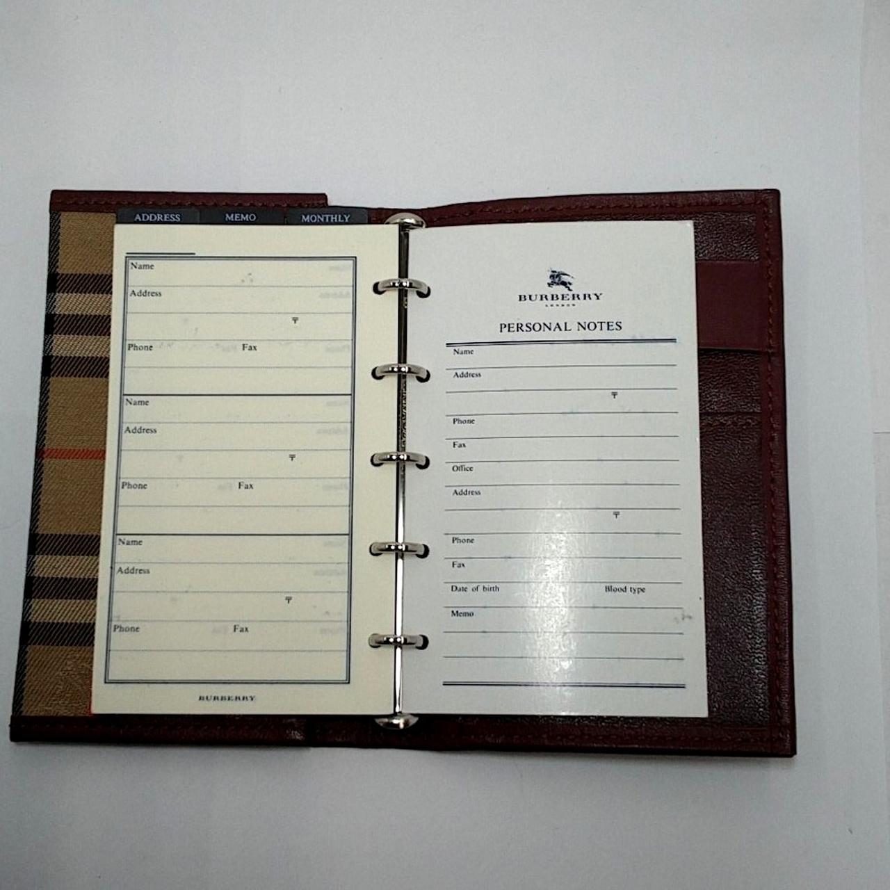 少し汚れがあります。