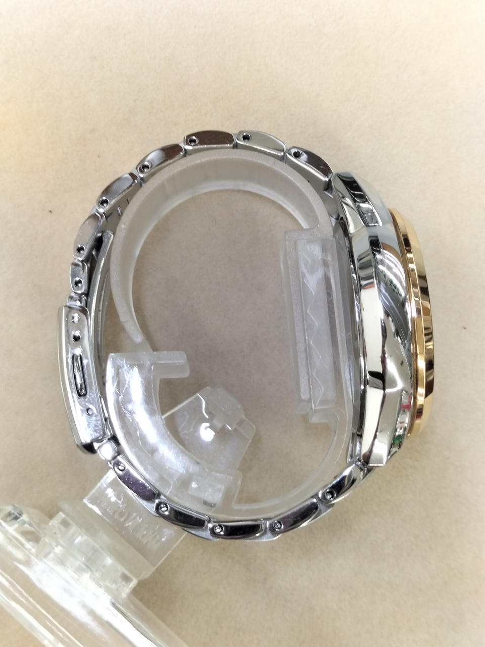 コマ無し　バンド小さいです