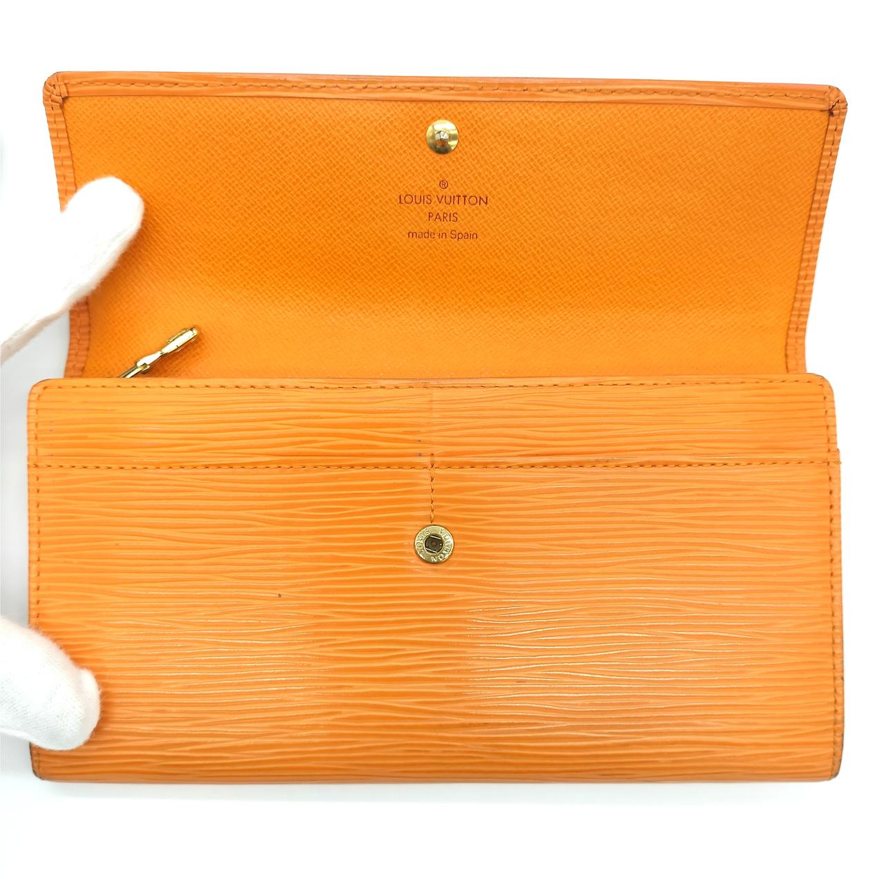 カードポケット2カ所