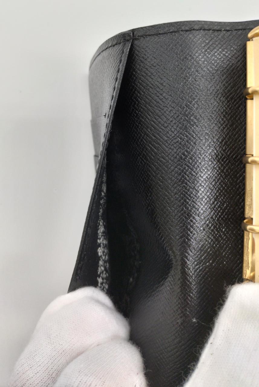 ポケット内剥がれ有