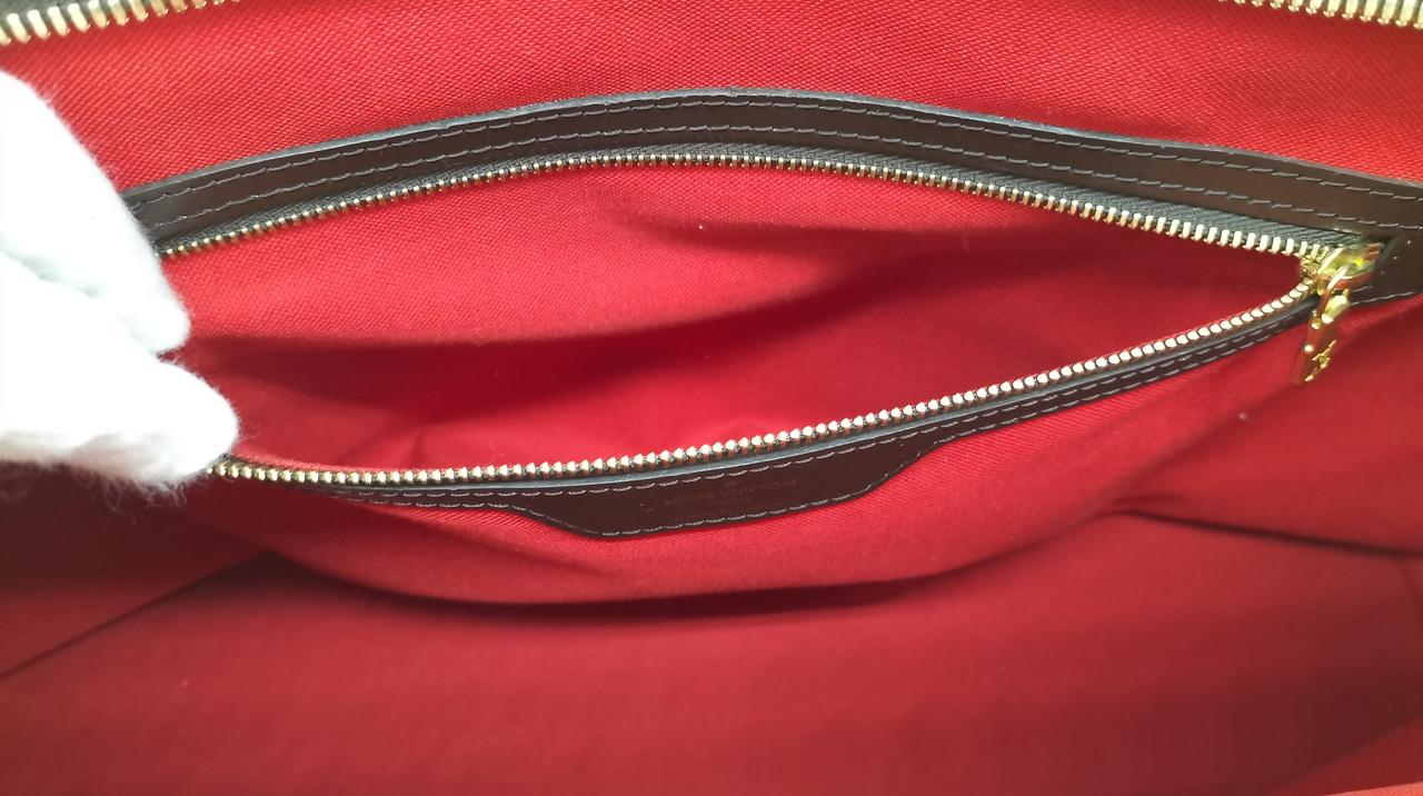 内ポケット有り