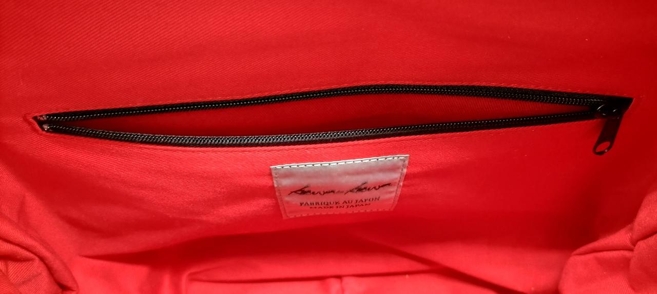 内ポケット有り