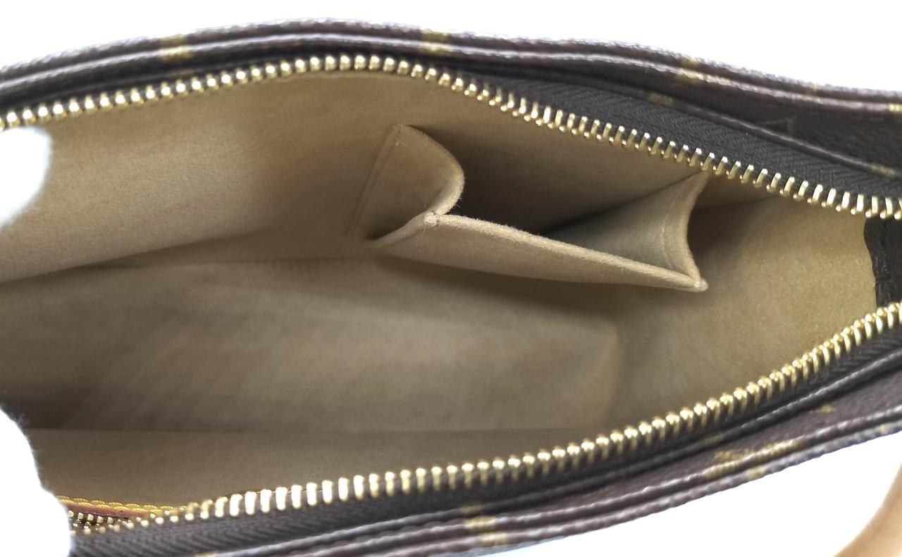 内ポケット有り