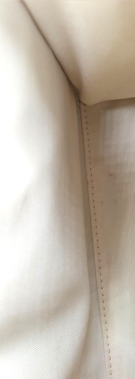 内側底面汚れ有