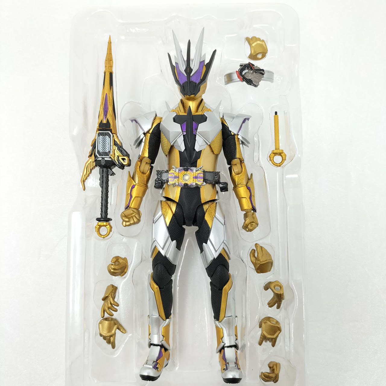 バンダイ(BANDAI)|S.H.Figuarts 仮面ライダーサウザー|HARDOFF