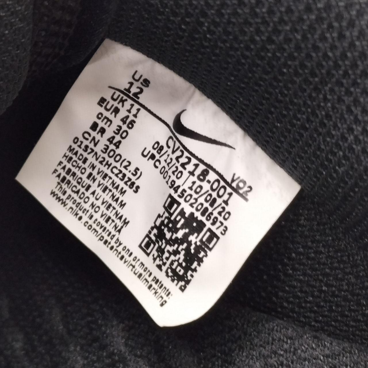 日本サイズで30cmです。