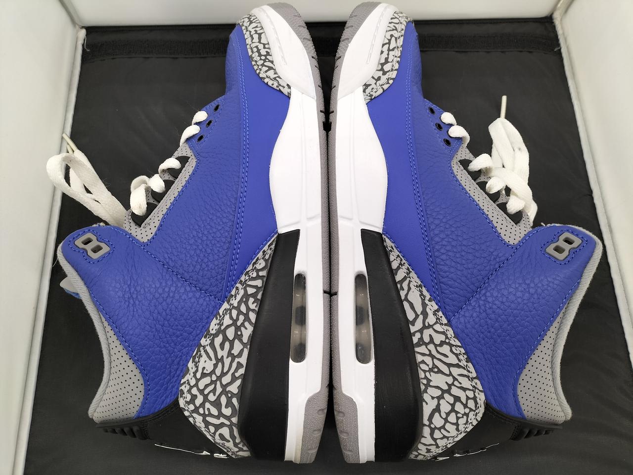 外側。汚れあります。