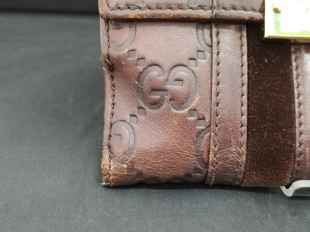 全体的に使用感あります。