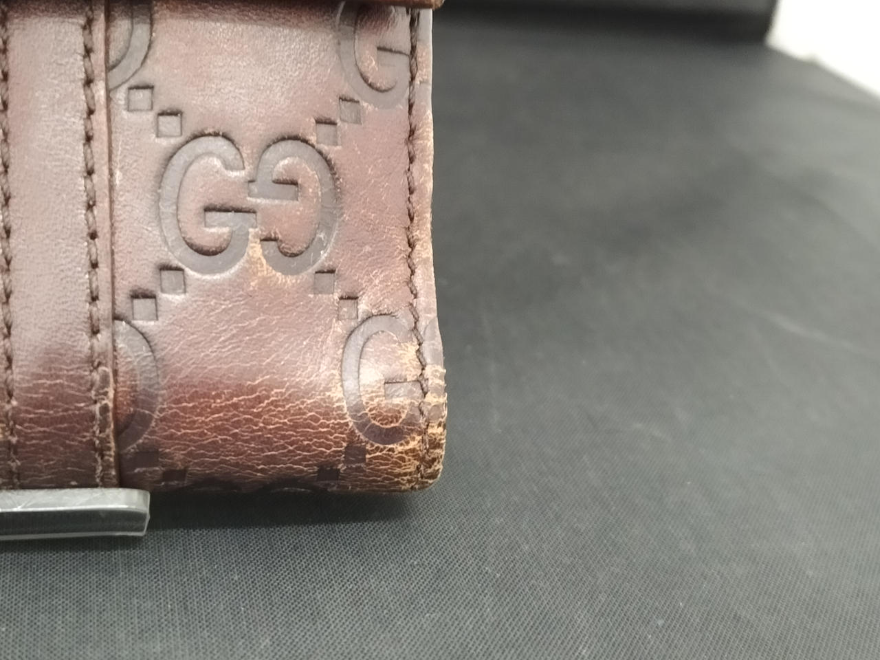 全体的に使用感あります。