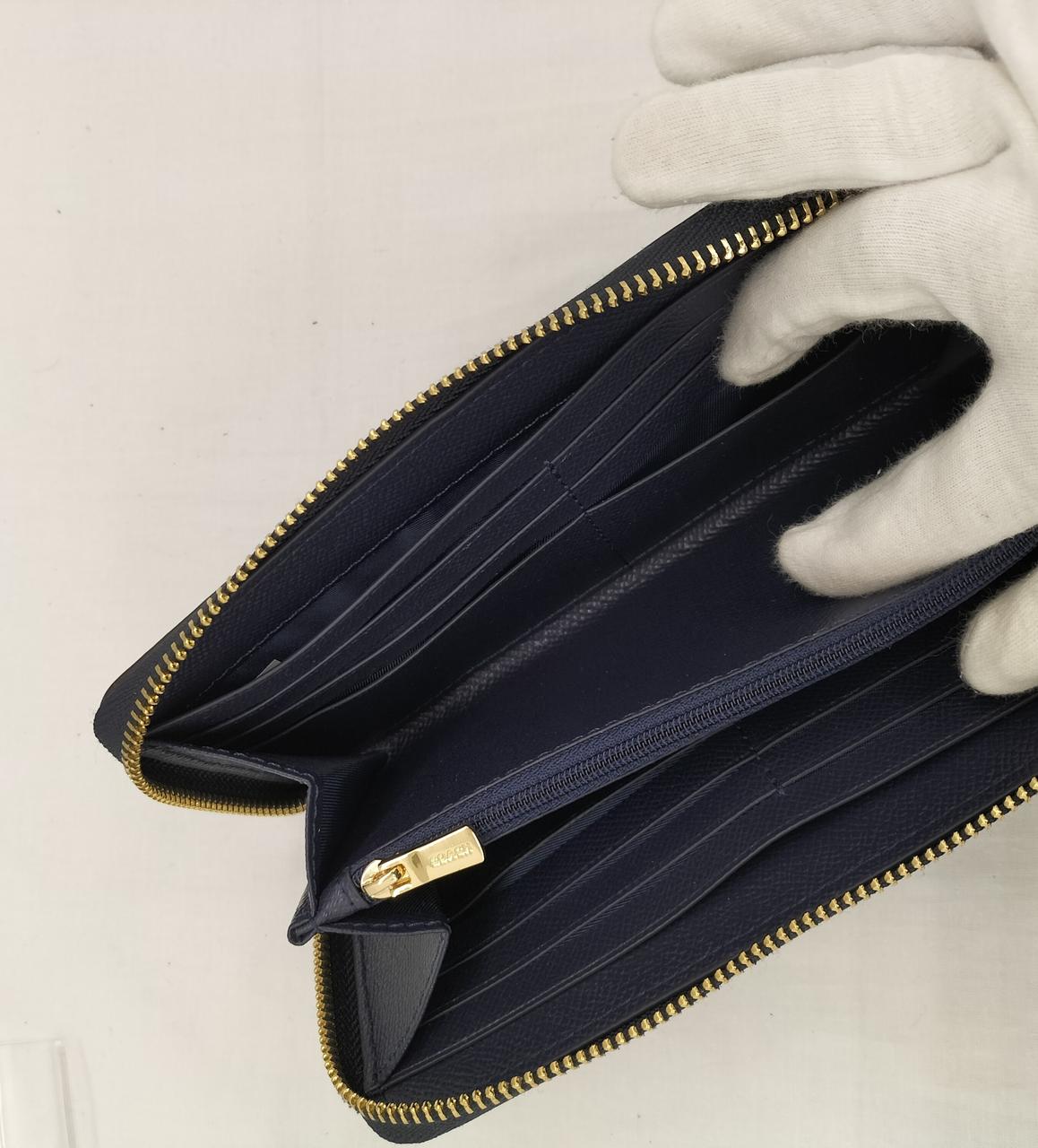 (新品未使用品)大人気、コーチ、長財布、人気色、茶✖️黒、黒シグ、金ロゴ、PVC地 COACH - 新品 未使用 COACH コーチ 長財布 シグネチャー