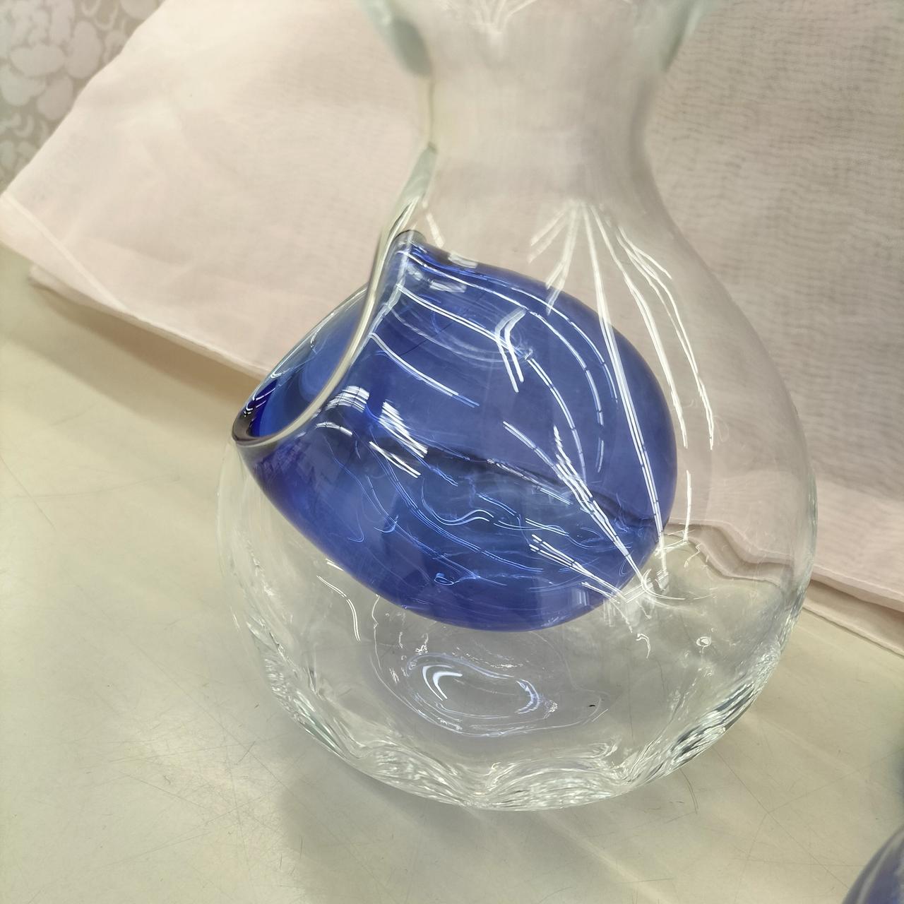 この窪みに氷を入れて冷酒を頂けます♪