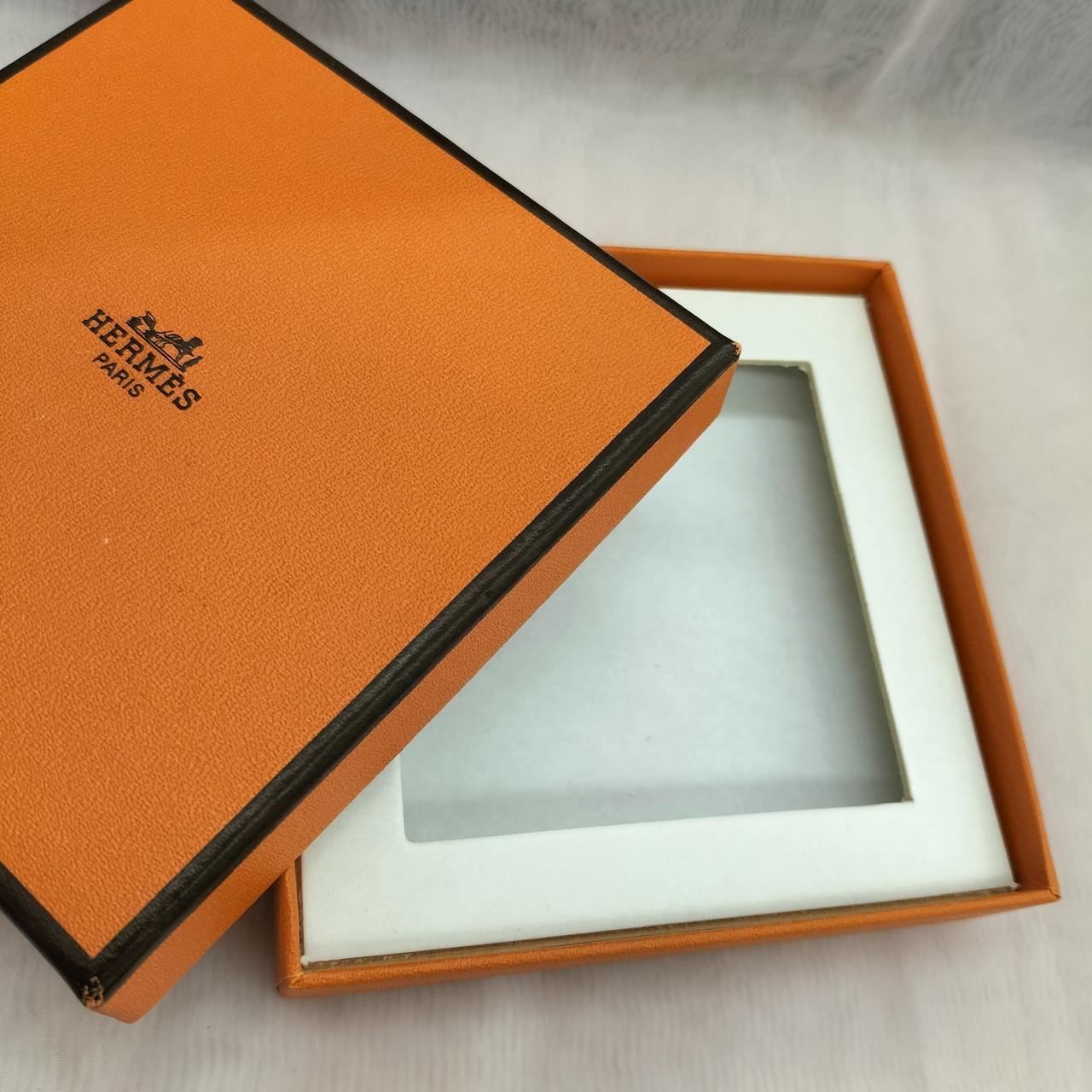 エルメス　シェーヌダンクル　アッシュトレイ　箱付　直径15.5cm タニチ 楽天市場】HERMES エルメス アッシュトレイ 灰皿