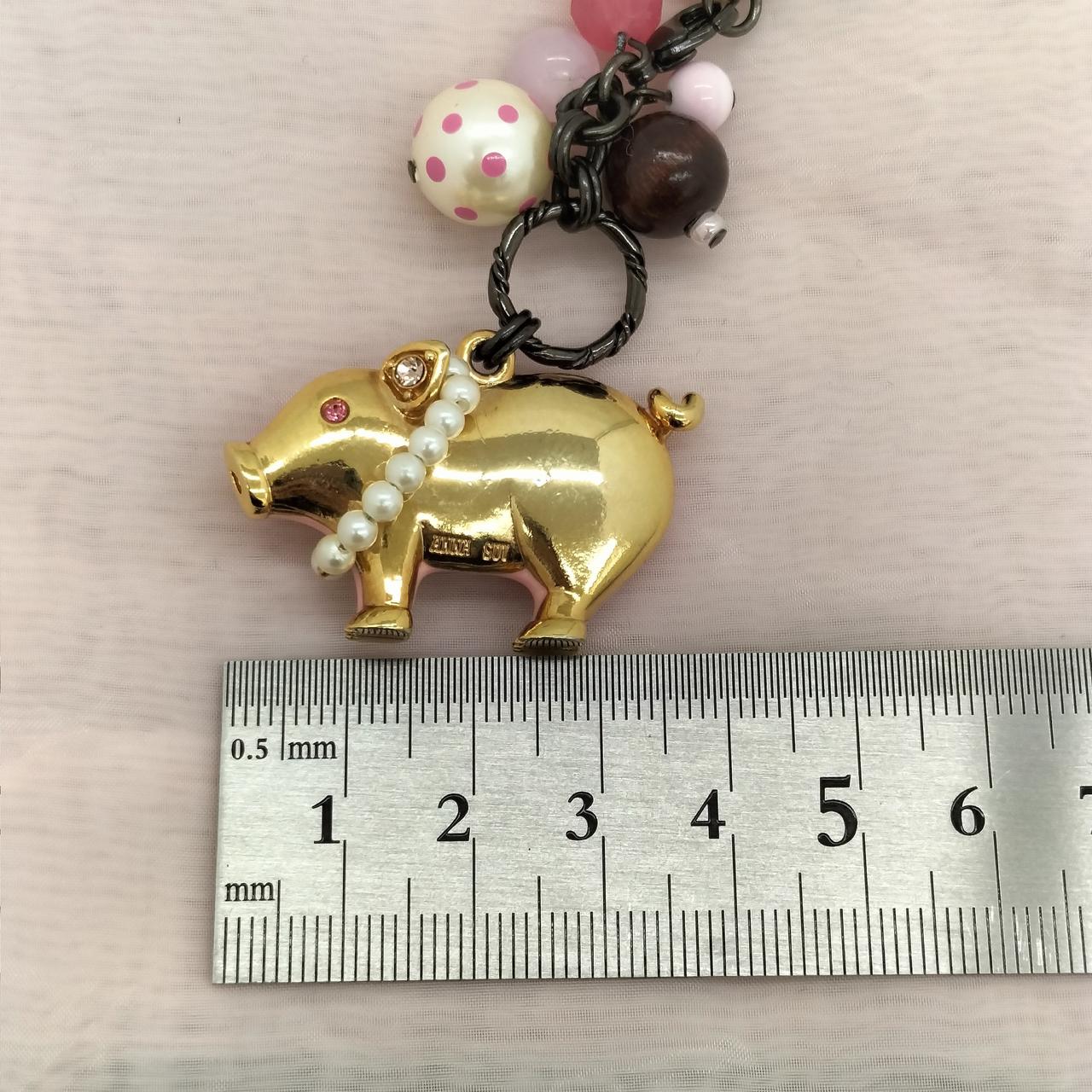 モチーフの横幅約4cm