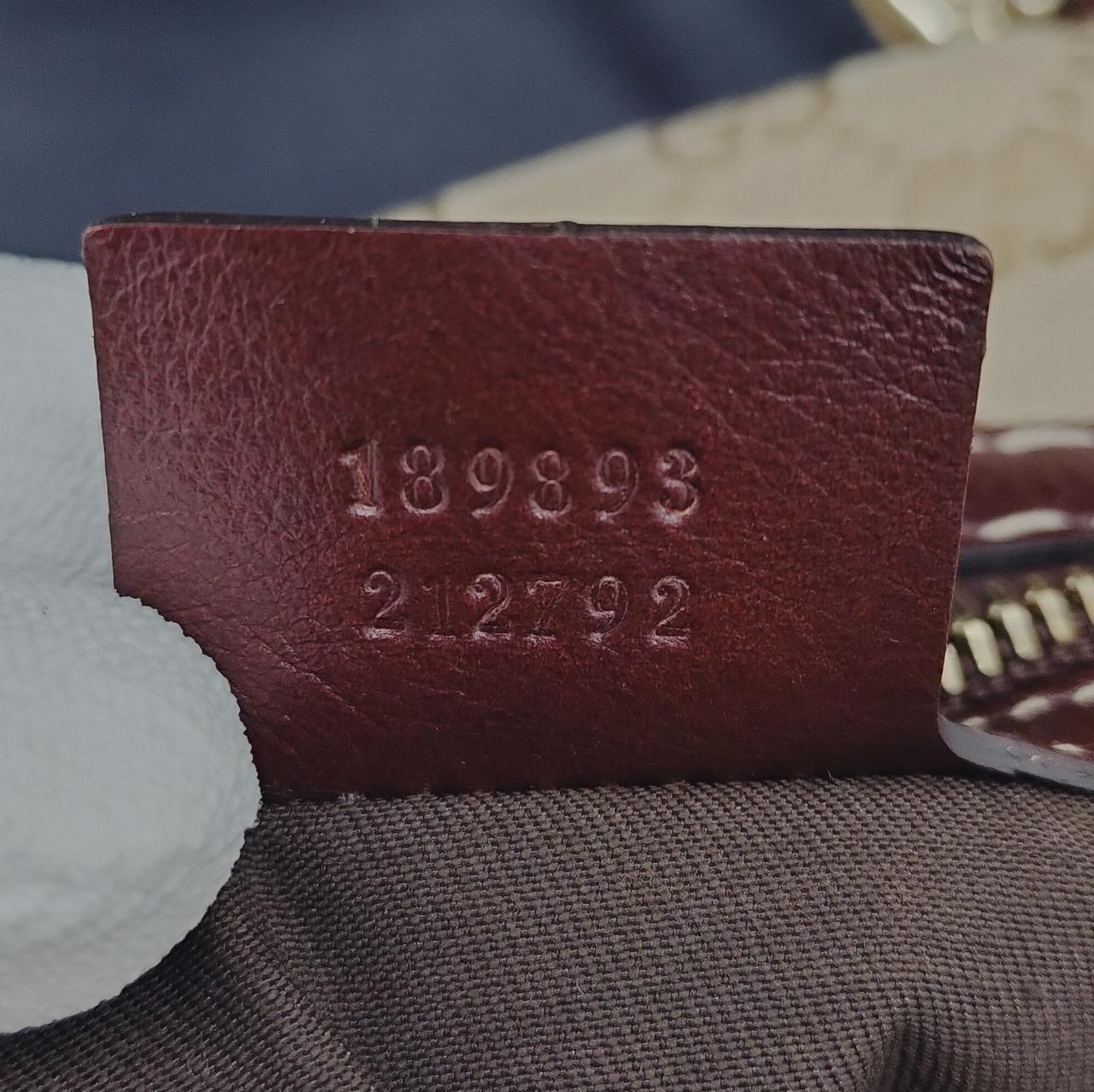 シリアルナンバー