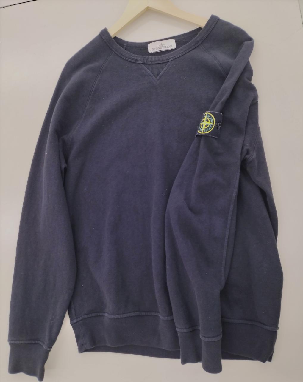 色は黒となっております！