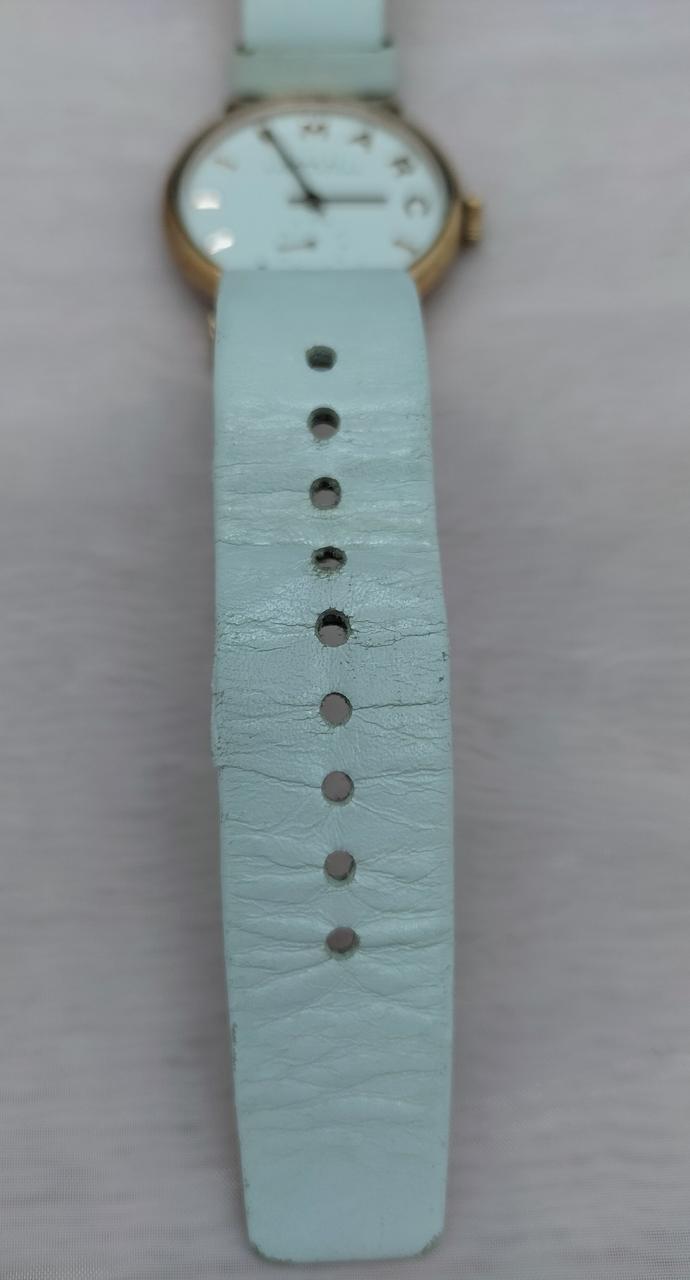 ベルトに劣化あり