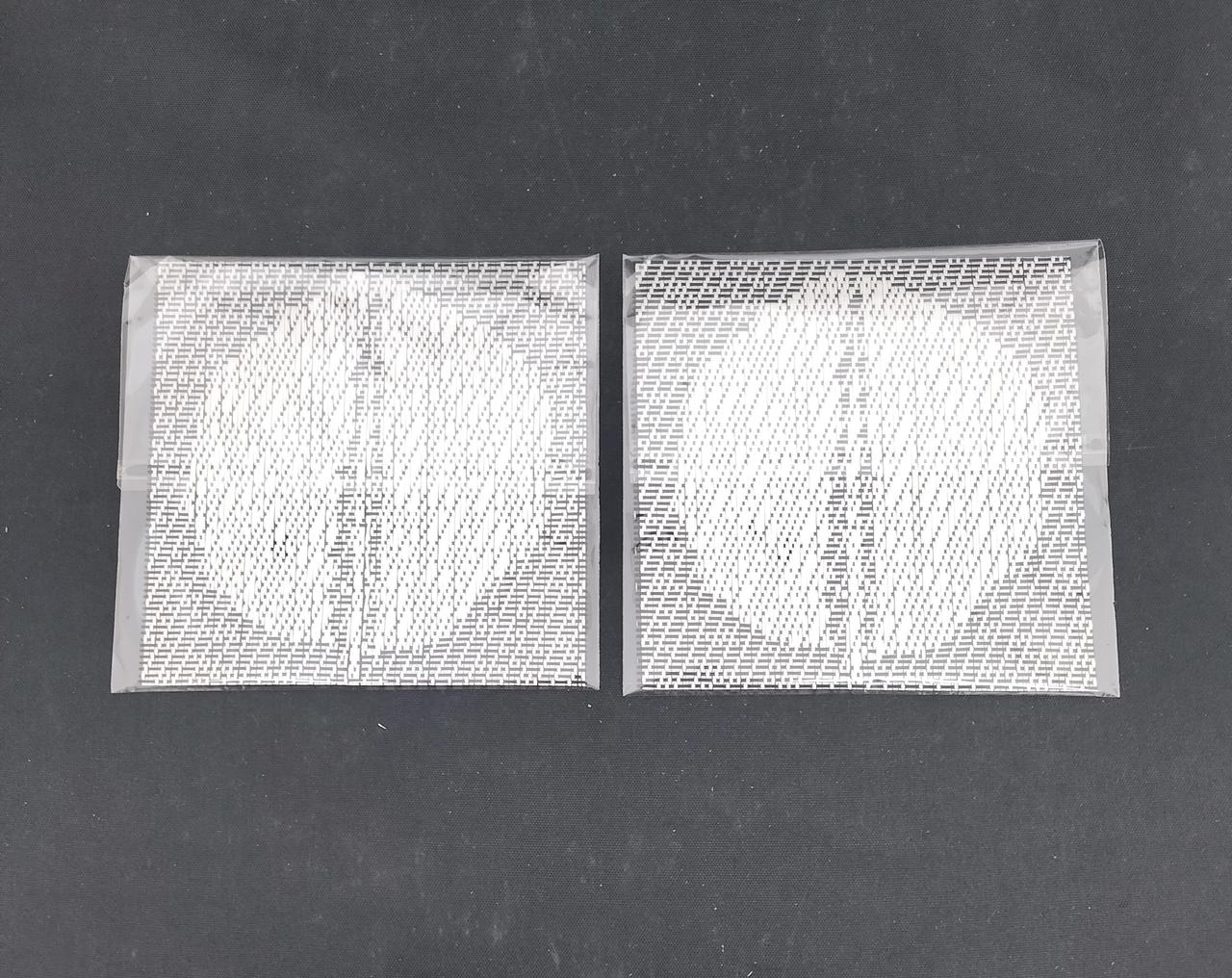 コースターの大きさは約10cm✕10cm