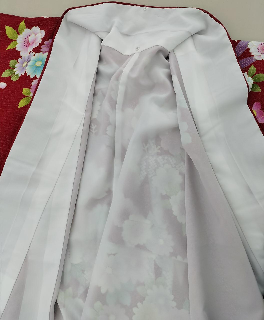 目立つ汚れやシミなし
