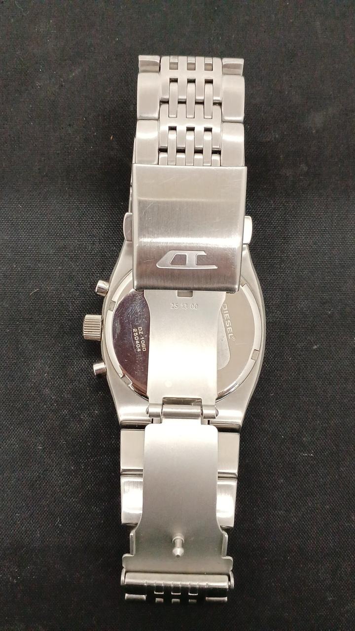 ✧並品✧DIESEL DZ-1060 腕時計 四角文字盤 希少品 廃盤 DIESEL DZ-1060 クロノグラフ スクエア メンズ 腕時計 楽天
