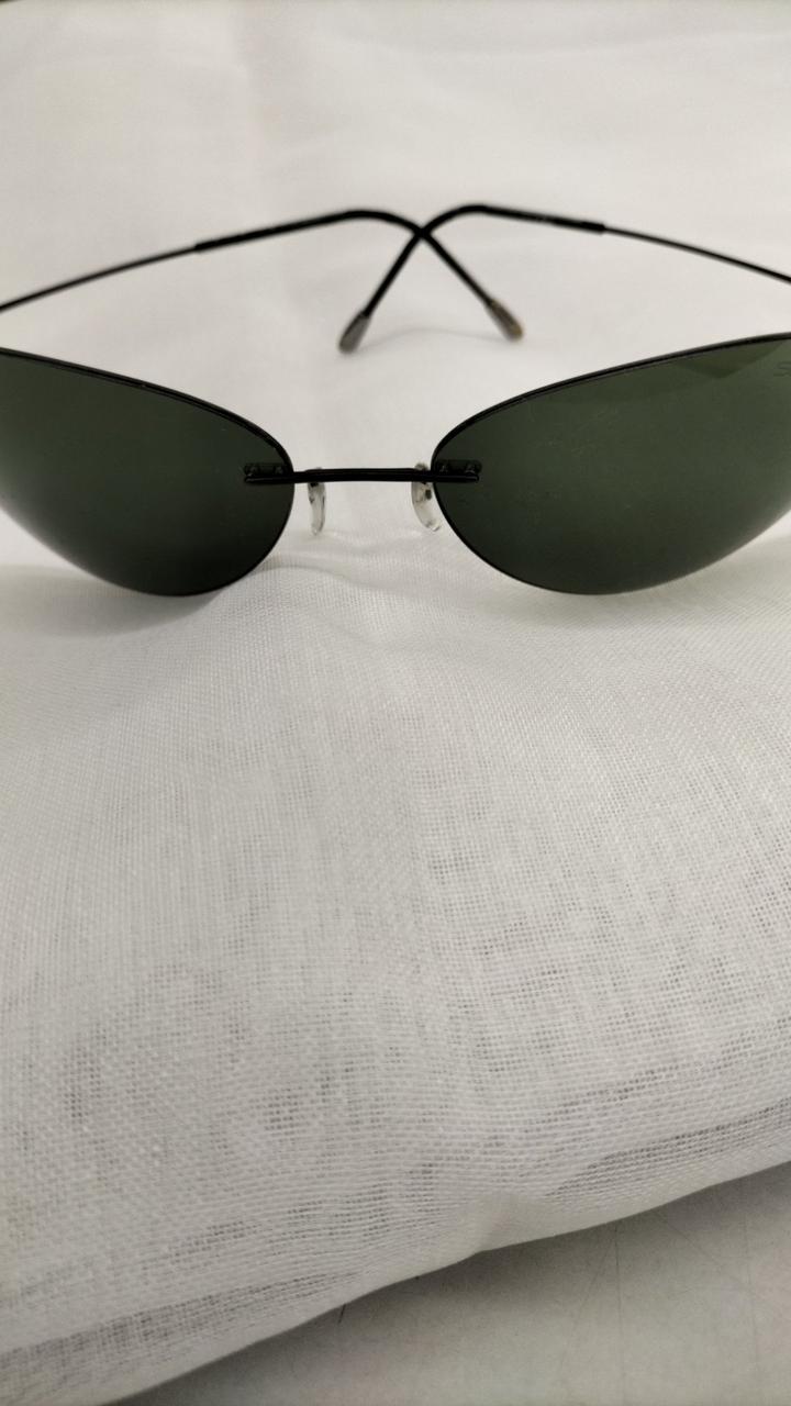 小さいキズあり