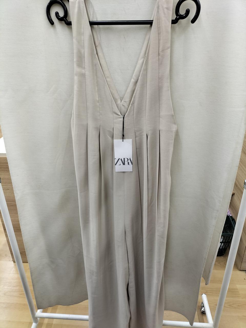 未使用品ですが店舗保管にご理解下さい😊