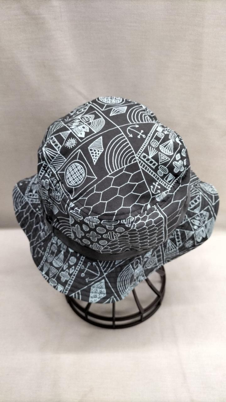 【アウトドア、デザイン◎】patagoniaバケットハット古着帽子総柄ナイロン PATAGONIA|パタゴニア総柄バケットハット|HARDOFFオフモール