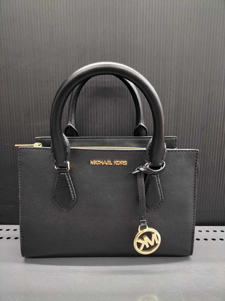 ショルダー欠品