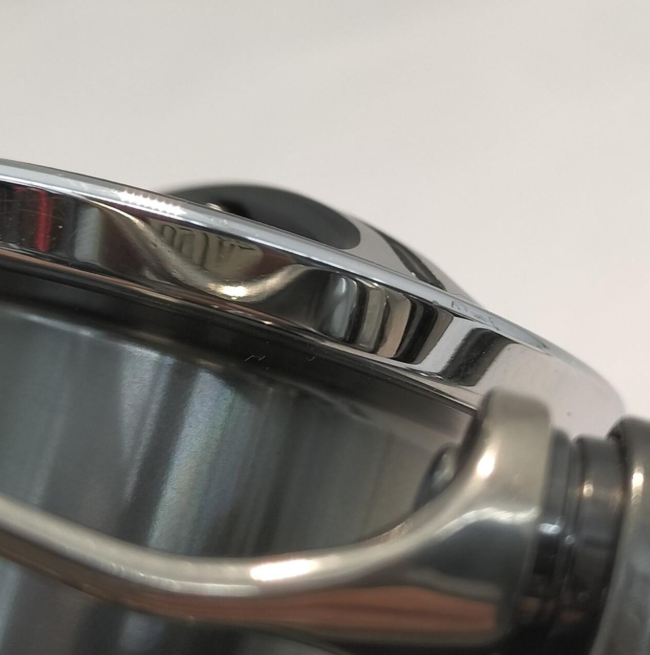 スプールエッジに傷があります