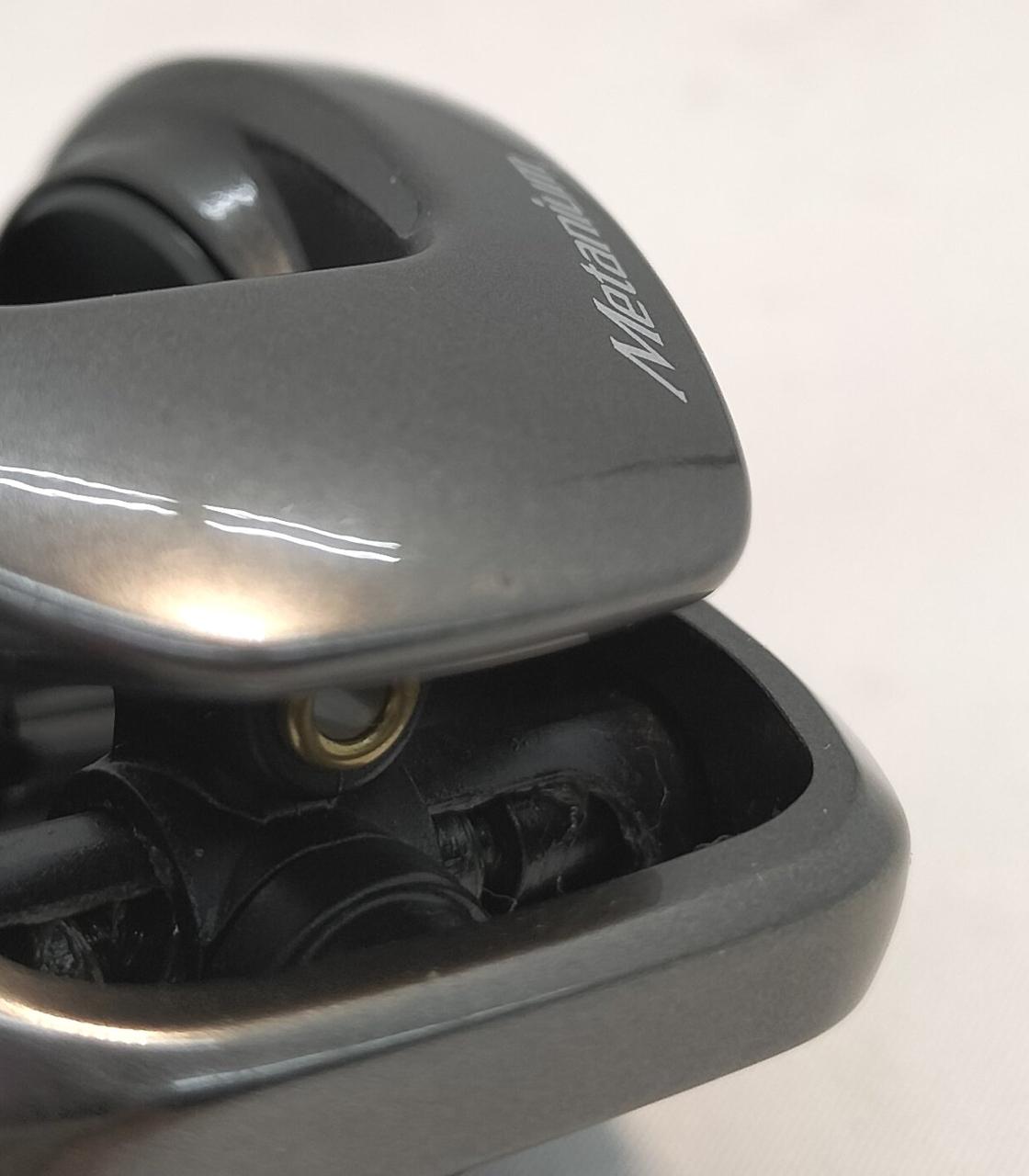 サムレストに小傷があります