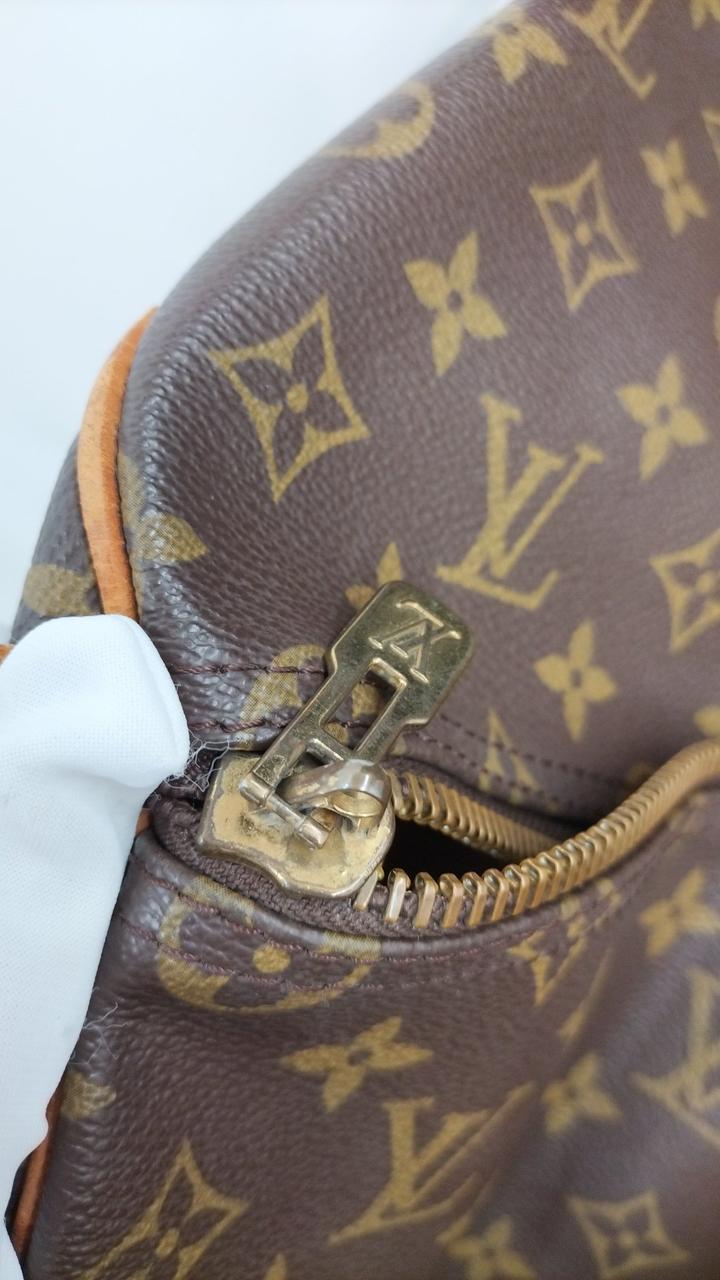 LOUIS VUITTON ルイヴィトン エピ 4連キーケース ブルー LOUIS VUITTON ルイヴィトン エピ 4連キーケース 青 レザー