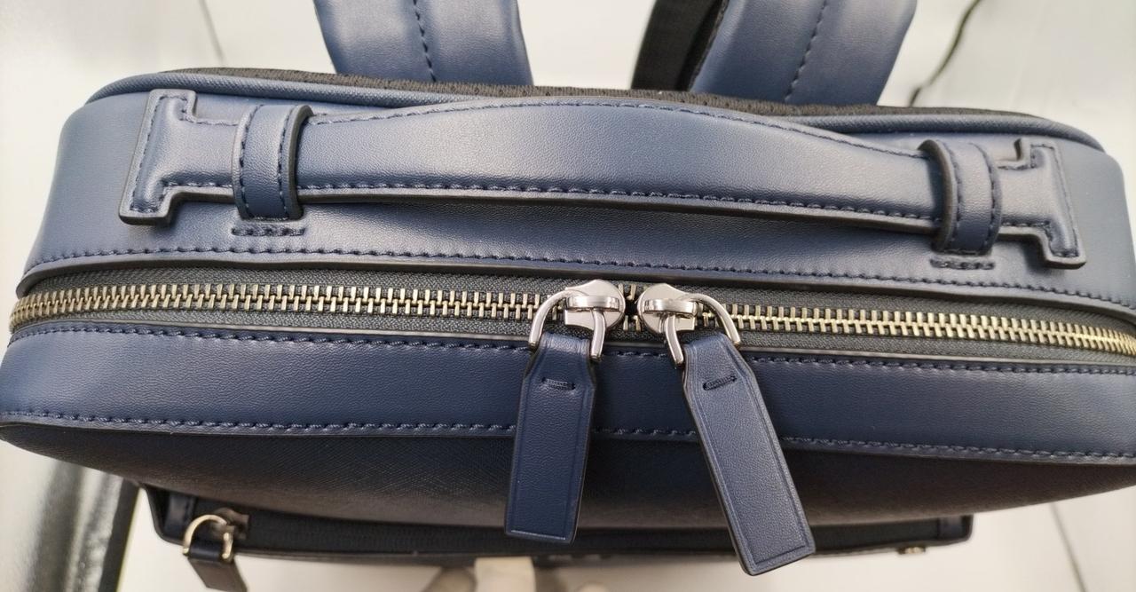 MICHAEL KORS バッグとリュックセット マイケルコース(MICHAEL KORS)|ビジネスリュック|HARDOFFオフ