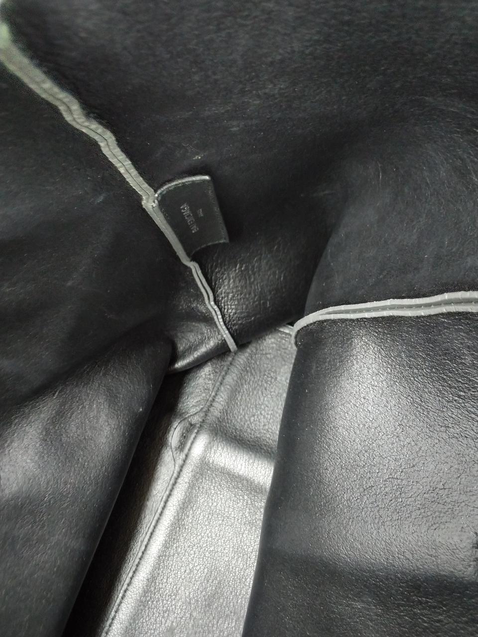 内側に汚れがあります。