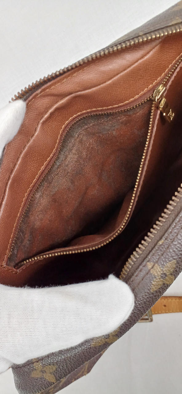 劣化、ベタつきあり